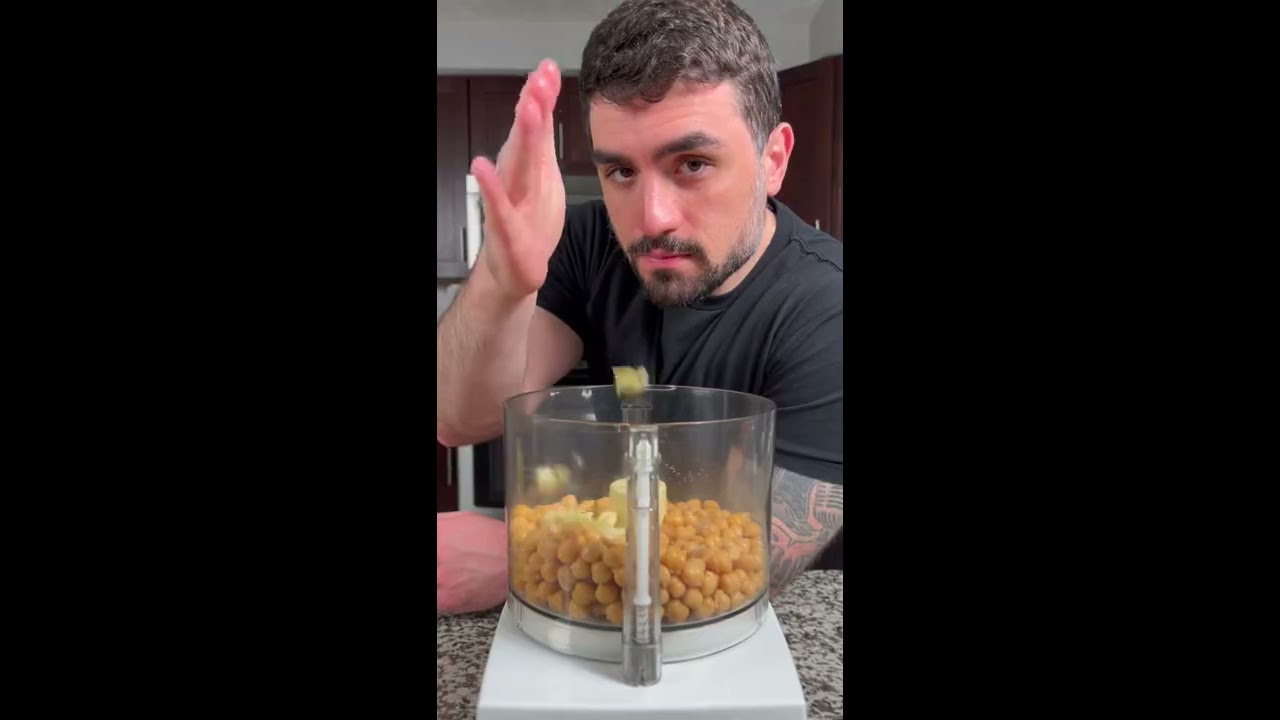 Perfect Homemade Hummus 