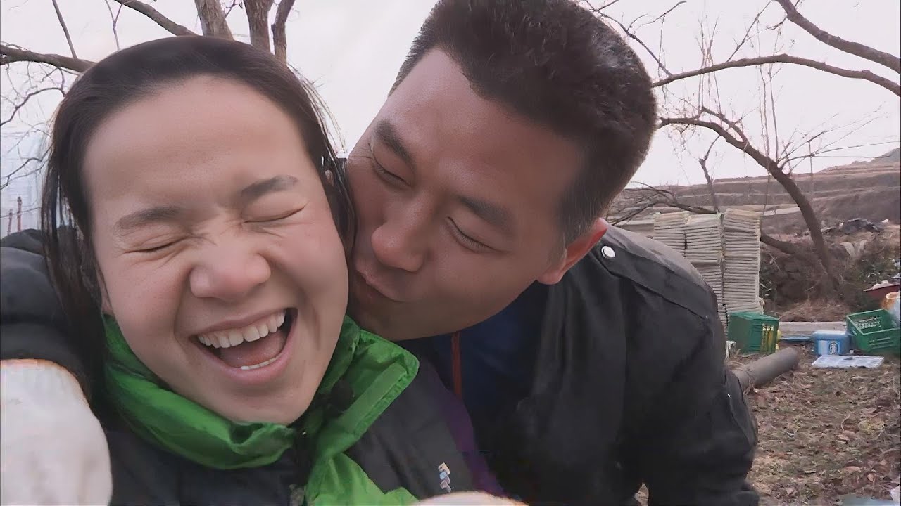 在韓國“沒大沒小”的越南媳婦，一回孃家竟變撒嬌女兒？婆婆看呆了#婆媳关系 #婆媳 #情感 #家庭矛盾