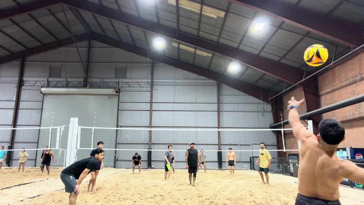 Monday Church Volleyball