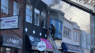 West Philly Fireman Performs VES at WORKING FIRE🔥 (Vent Enter Search / VEIS)