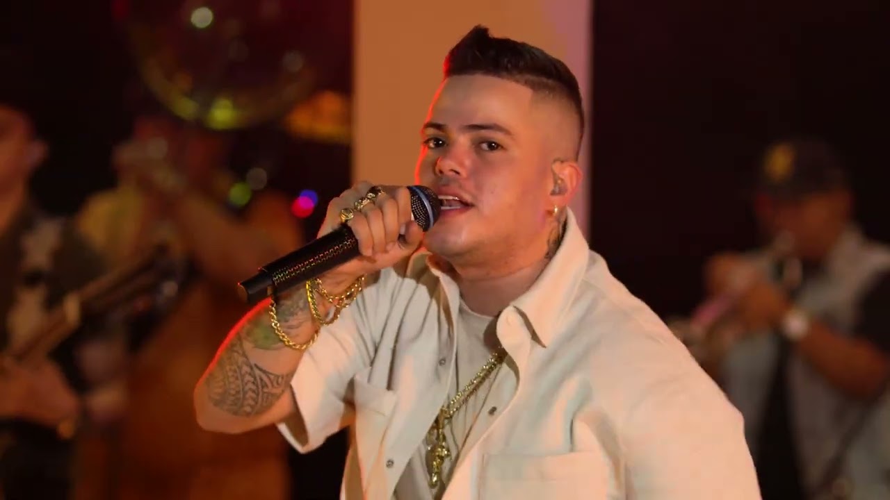 Zair Guette / LLORANDO EN UN CARRO DEL AÑO ( VIDEO OFICIAL) homenaje a este gran Artista