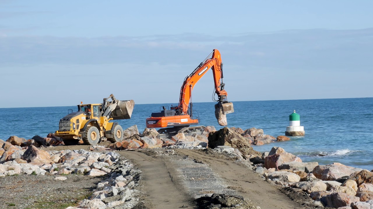 Le chantier du port de plaisance de Banyulssurmer en décembre 2019