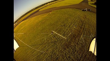 Video 2: Upside-down launch of the 25 m2 LEI V3 tube kite from a tilted mast