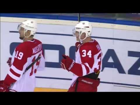 Первый гол Олли Палолы в КХЛ / Olli Palola scores his first KHL goal