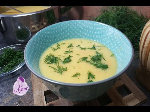 Zucchini - Reispfanne mit Walnüssen, Kurkuma und Petersilie | Vegane Rezepte. 