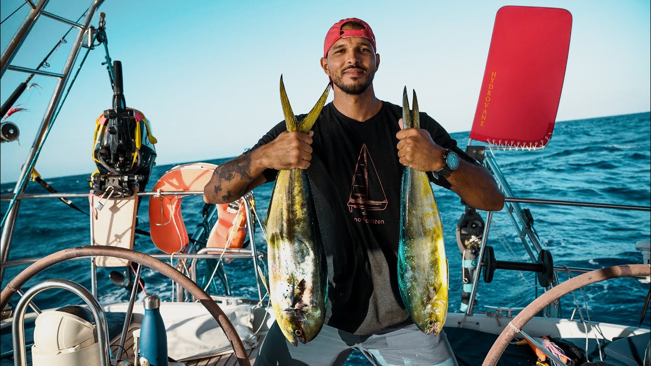 ⁣HONEY, I caught TWO (BIG) FISH !