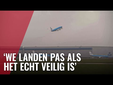 Video: Watter hoek land 'n vliegtuig?