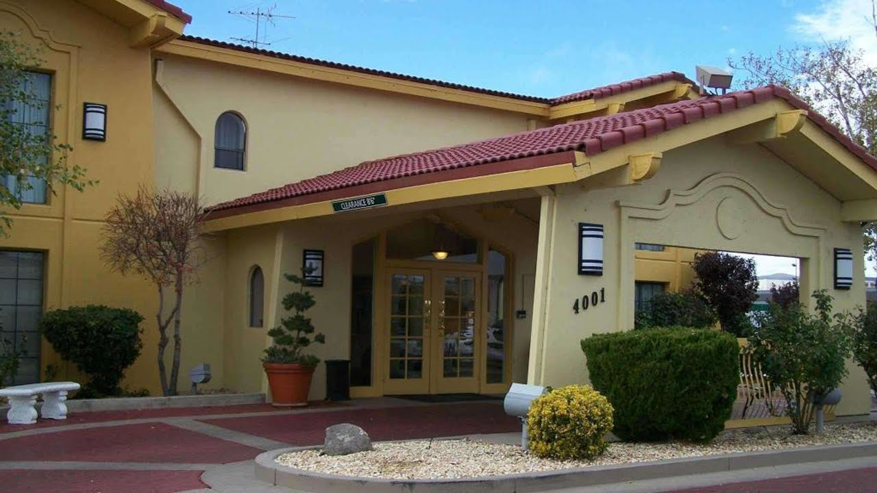 [HotelATG] Review La Quinta Inn by Wyndham Reno - YouTube