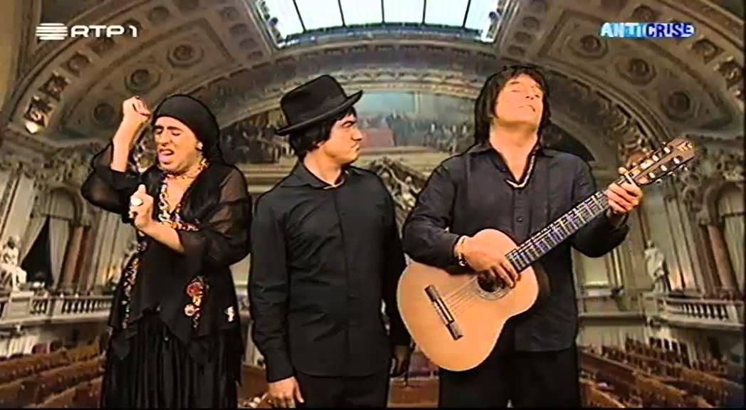 Grupo cigano "Lello-Kitty" - AntiCrise