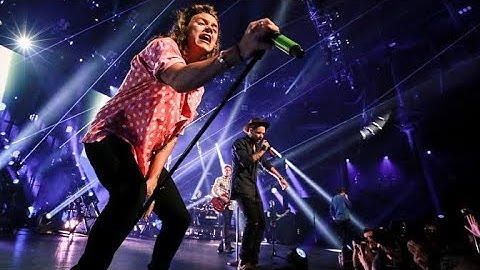 Thumbnail of one direction - apple music festival (2015)