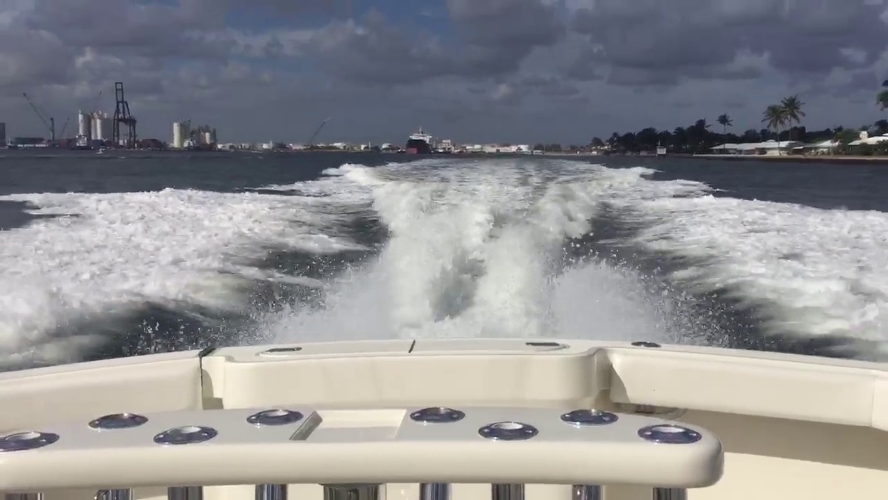 marine power parts Cat C7.1 Holeshot at the 2016 Fort Lauderdale International Boat Show