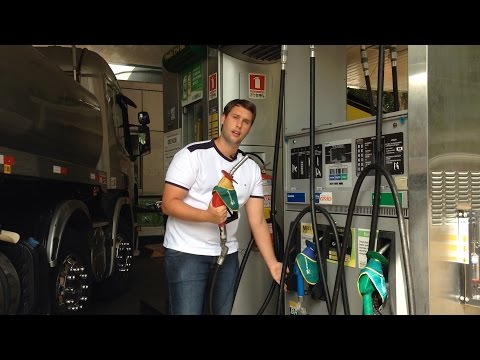 Vídeo: Como funciona uma bomba de posto de gasolina?