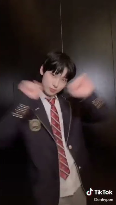 Download lagu [TIKTOK] 220225 celebrate our graduation 📸 #polaroidlovechallenge #ENHYPEN #SUNOO #JAY