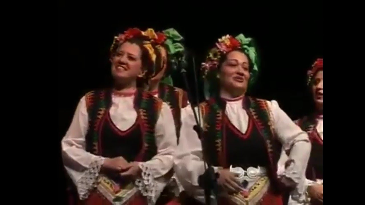 АНСАМБЪЛ ТРАКИЯ - НАШАТА СЪСЕДКА ТОДОРКА  ENSAMBLE TRAKIA - NASHATA SASEDKA TODORKA