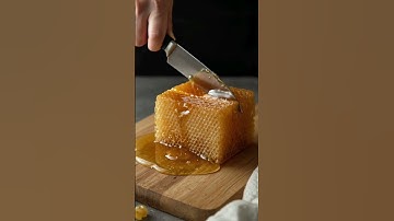 Honey Comb Block Cutting Asmr 🍯 #Shorts  #YouTubeShorts  #ASMR  #Satisfying  #OddlySatisfying  #ai