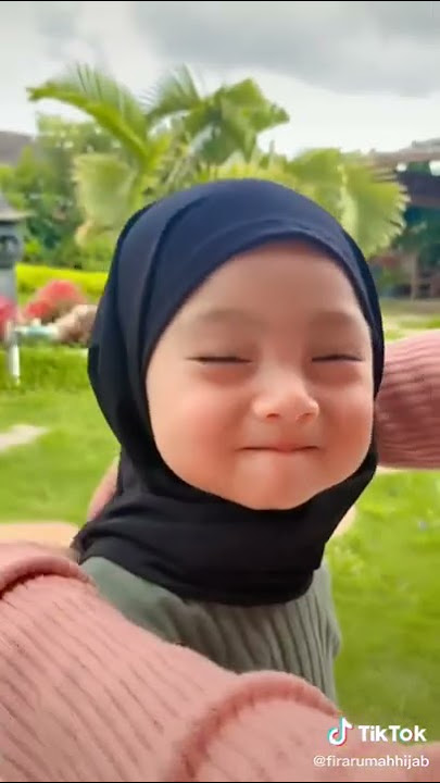 ANAK CANTIK DAN LUCU PAKAI JILBAB 'PASHMINA INSTAN ANAK'