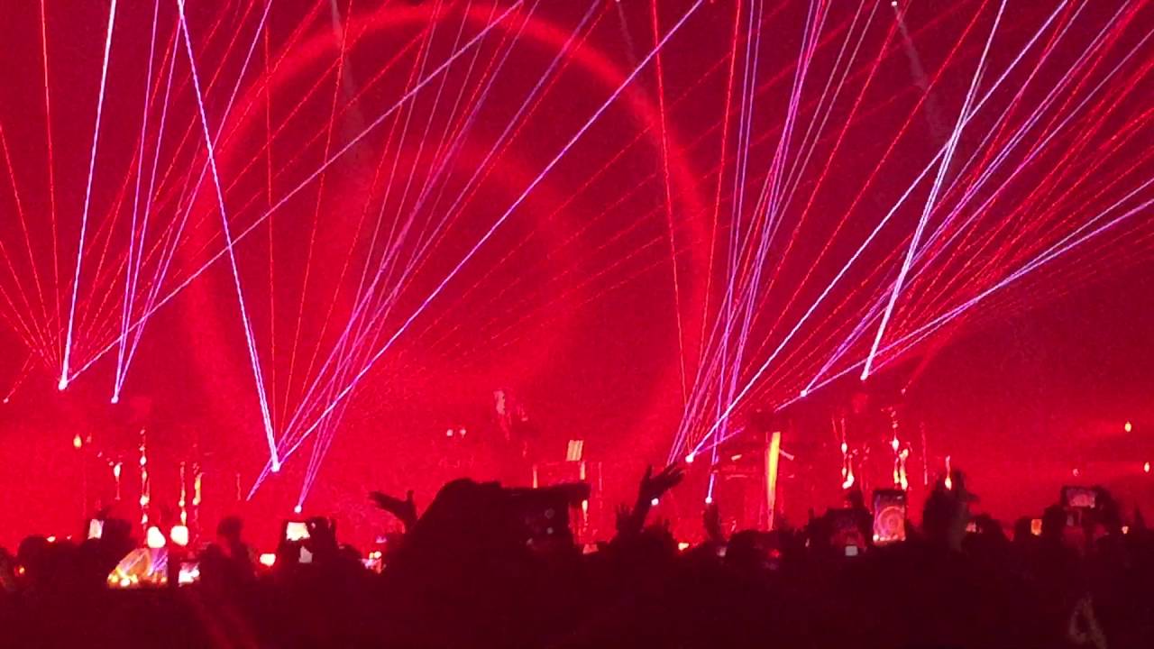 Pet Shop Boys - Its a Sin - Super Tour Santiago Chile 13/10/2016