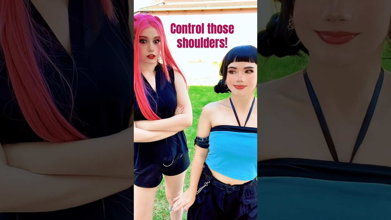 Control those shoulders! | Zoey & Mira @witchera_ #cosplay | K-Pop Demon Hunters #kpopdemonhunters
