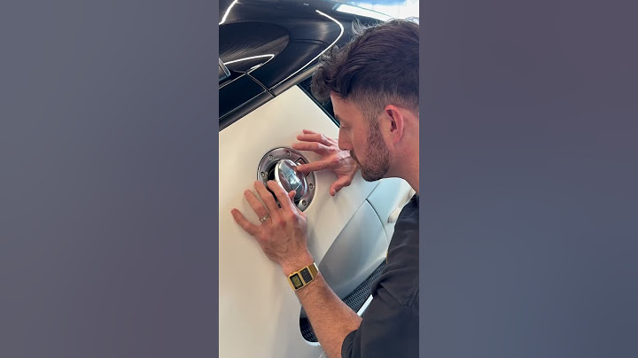 They call him the Caropractor 😮‍💨 #bugatti #veyron #chiropractor #asmr