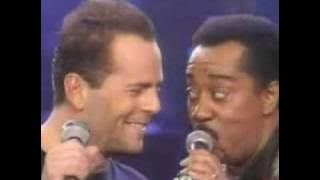 Bruce Willis-Under The Boardwalk