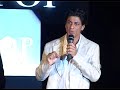 Shah Rukh Khan: I am very very unaggressive, I don&#39;t write as I get into enough trouble by speaking