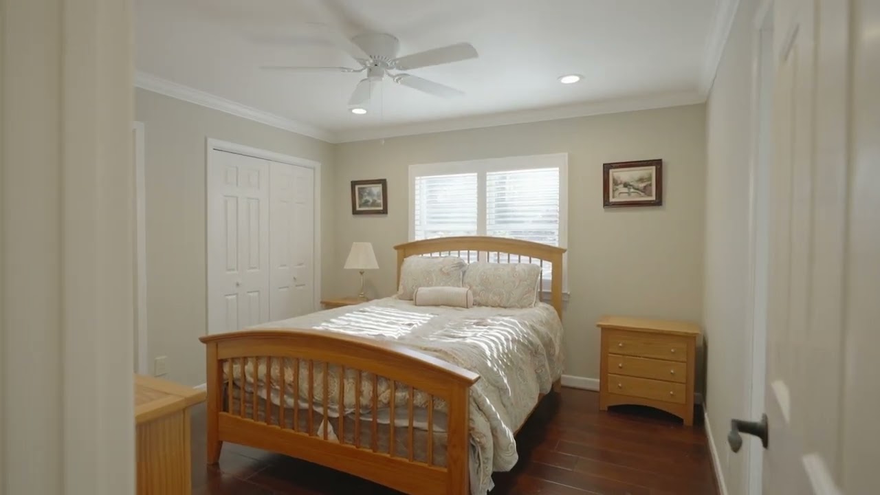 Welcome to 40 Anchorage Lane  in Keowee Key