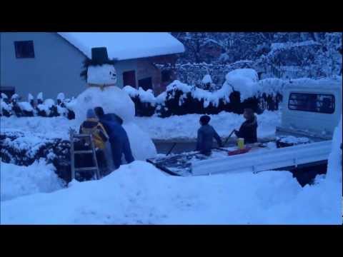 Video: Kako Izgraditi Snjegovića Zimi