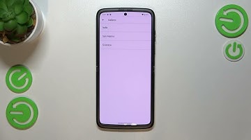 How to Change System Language on Motorola Razr 2022 -  Set Up Language