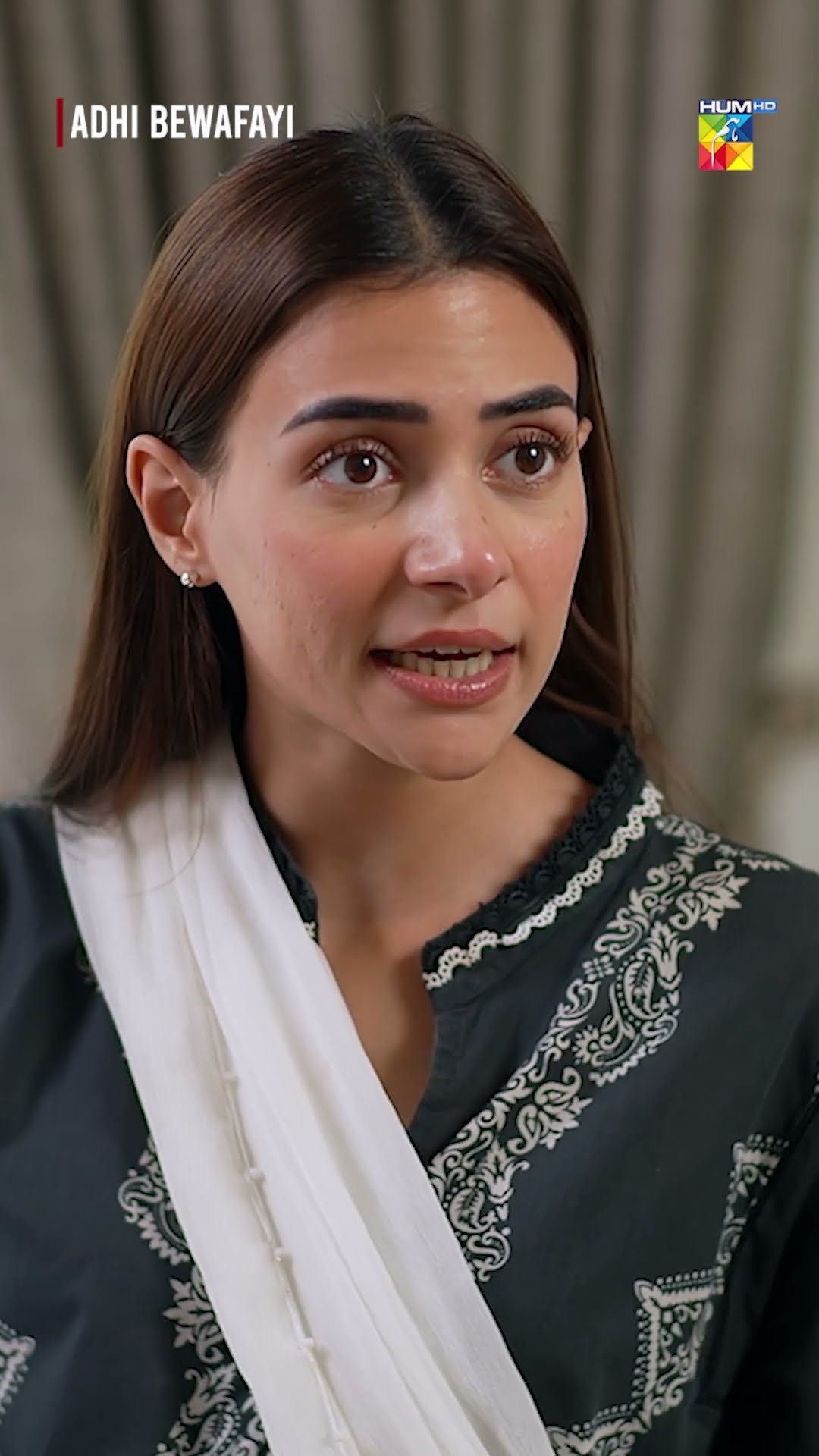 Adhi Bewafayi [BEST SCENE] #alishbakhan #ahmedtahaghani #faiqkhan #adhibewafayi #shortsfeed #humtv