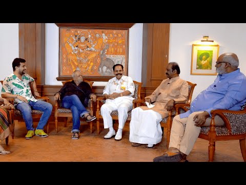വലിയ ചിത്രങ്ങളുടെ കുഞ്ഞുമോൻ | MM Keeravani | Vairamuthu | KT Kunjumon | P Jayachandran | Malayalam