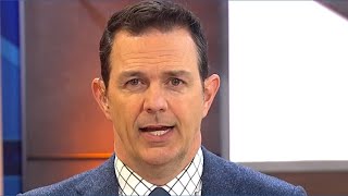 Lindsay Vonn suffered from a leg fracture, airlifted from the mountain