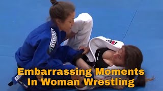 5 Embarrassing Moments In Woman Wrestling screenshot 5