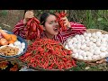 Hot Spicy Chilies Biggest Eggs Omelette at My Village in the Rural​ - Fried Egg VS Chilies