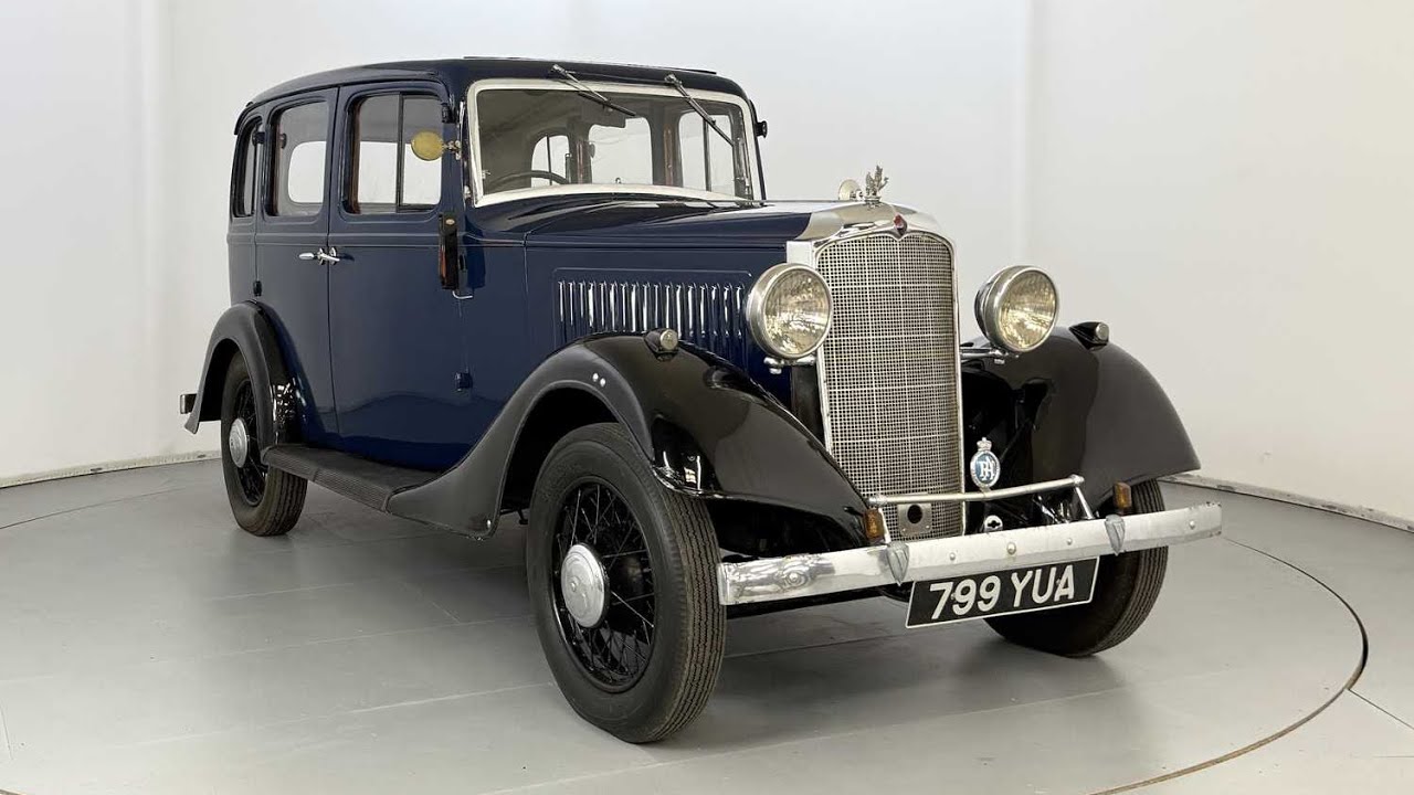 Lot 10 - 1934 Vauxhall Light Six