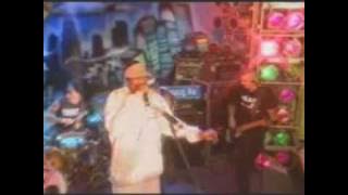 The Transplants & Snoop Dogg - Tall Cans In The Air - Live .mpg
