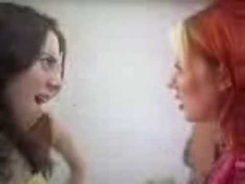 Ecco uno dei trailer del film delle Spice Girls.