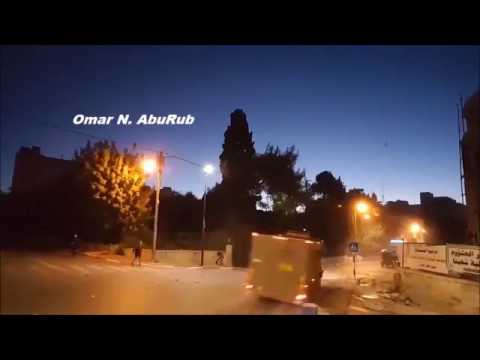 فليرى الأحرار كيف يبدو المجد في الأوطان