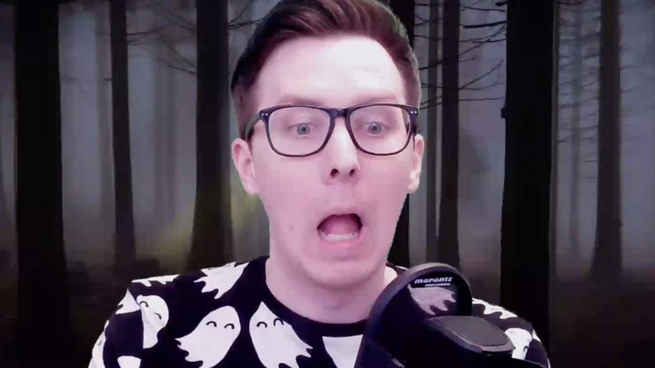 Mildly spooky live stream - Next show Sunday November 3rd - 8PM UK!  Click here to be automatically entered into my next giveaway! https://links.younow.com/AmazingPhil (become a fan) 

Liv
