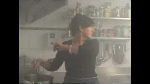 MZ 2012 Baek Kneeschers Introfilmke Specsavers