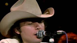Dwight Yoakam - What I Don't Know  (Live)