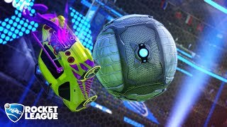 Playing 1v1s with fully randomized cars
