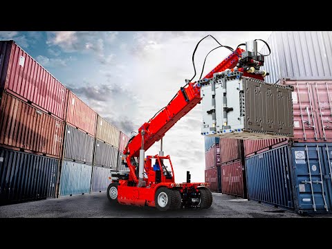 YouTube thumbnail: LEGO Technic Reachstacker (fully motorized)