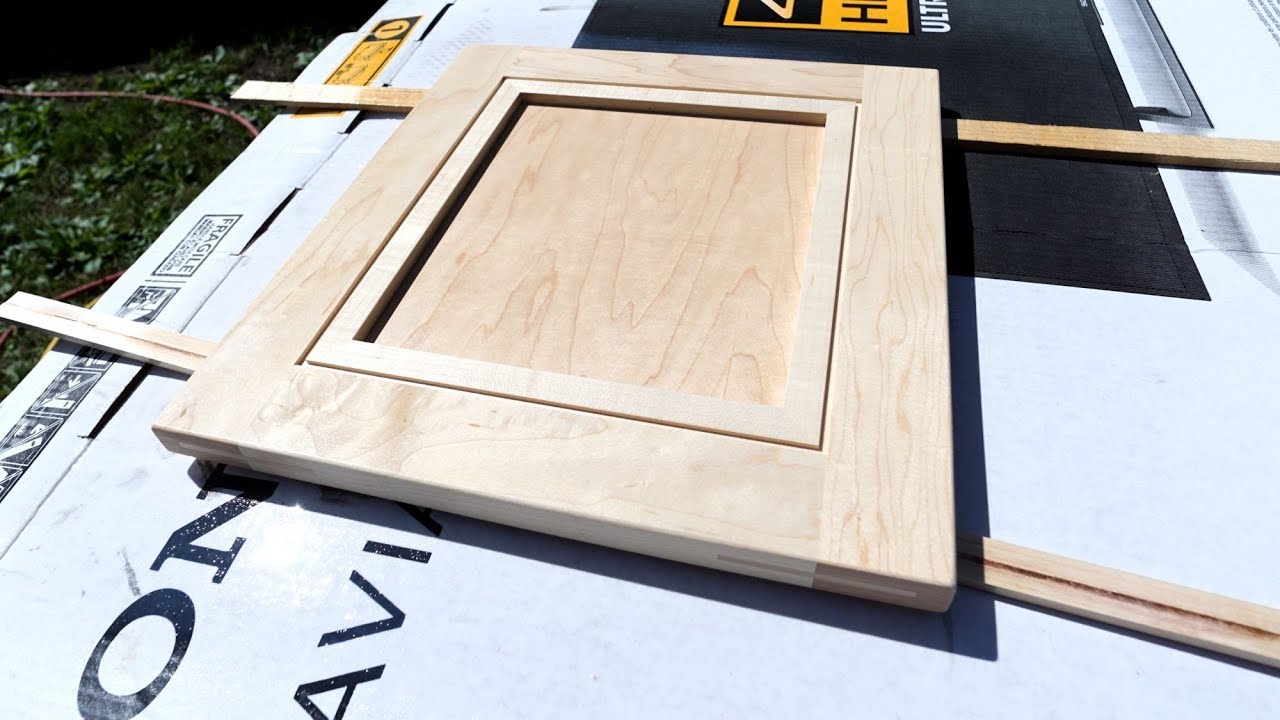 Making Doors Spray Finishing, Putting Them On and Fixing