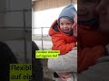 29-Jähriger gibt festen Job auf, um Milchbauer zu werden | BR24 vor Ort #Shorts
