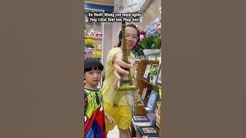 Đi Nhà Sách Gặp Tháp Eiffel-Được Đi Pháp Thật #paris #eiffeltower #fahasa #nhasach #troll #funny #vs