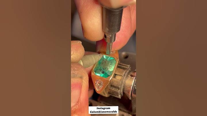 Making a gold diamond and emerald ring by hand - 3 stone Gypsy ring