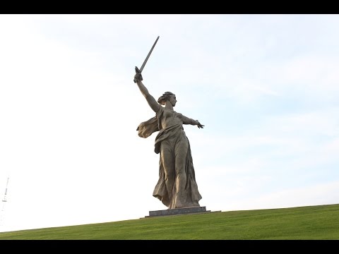 Скульптура Родина-мать зовёт в Волгограде Россия Скульптура Родина-мать зовёт в Волгограде Россия