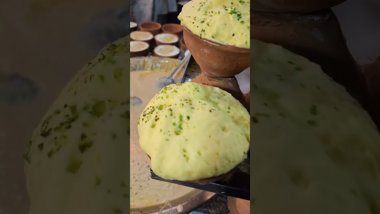 banaras ki rabdi  | daulat ki chat  | lassti 😋😋😋 