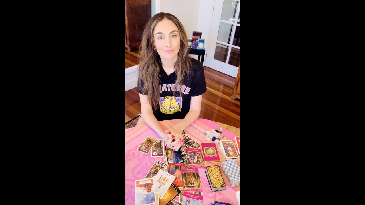 Capricorn LOVE tarot Sept15-30. Regrets! Anxious, but they keep an eye on you. Offer coming!