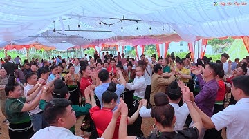 ĐẸP NGHỠ NGÀNG VÒNG XÒE ĐÁM CƯỚI PÚNG BÁNH SỐP CỘP/LTH DƯƠNG LỢI & MINH THÚY